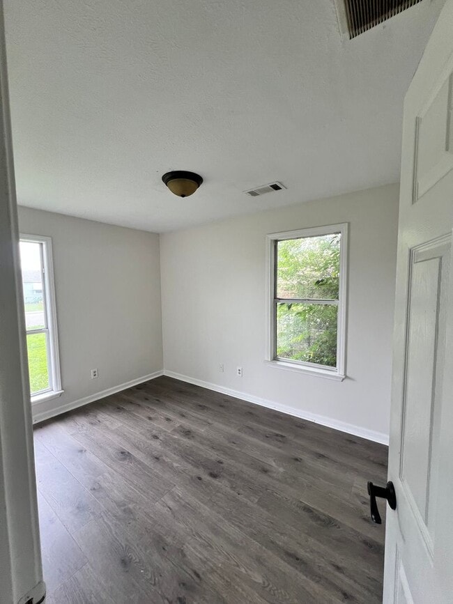 4739 Montgomery Rd in Millington, TN - Building Photo - Building Photo