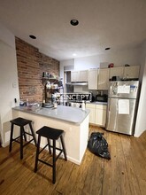 216 Hemenway St in Boston, MA - Building Photo - Building Photo