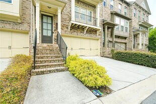 1299 Linden Ct in Atlanta, GA - Building Photo