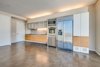 3722 S Las Vegas Blvd in Las Vegas, NV - Building Photo - Building Photo