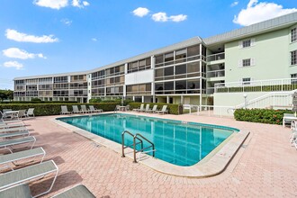 120 Celestial Way in Juno Beach, FL - Building Photo - Building Photo