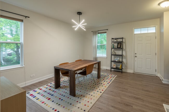 4333 Schofield Dr in Oswego, IL - Building Photo - Building Photo
