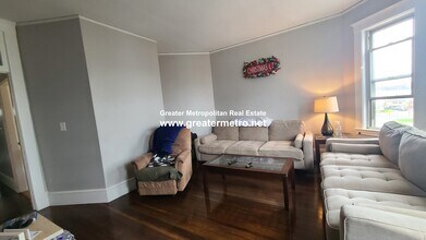 226 M St, Unit 2 in Boston, MA - Building Photo - Building Photo