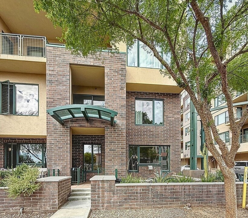 16 W Encanto Blvd in Phoenix, AZ - Building Photo