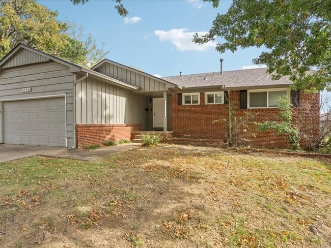 2607 S Maplewood Ave in Tulsa, OK - Building Photo - Building Photo