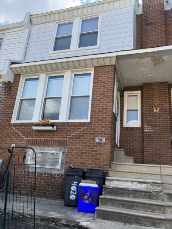 property at 4020 Loring St
