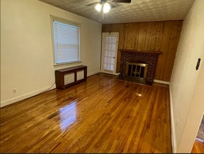 1056 Shelby Dr in Richmond, VA - Building Photo - Building Photo