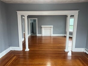 9 Sprague Ave in Cranston, RI - Building Photo - Building Photo