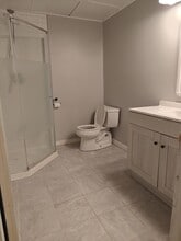 1404 Wilson Rd N in Oshawa, ON - Building Photo - Building Photo
