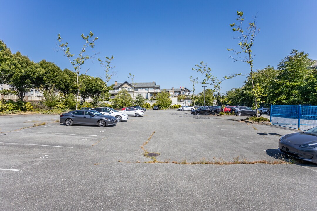 Rowan in Langley, BC - Building Photo