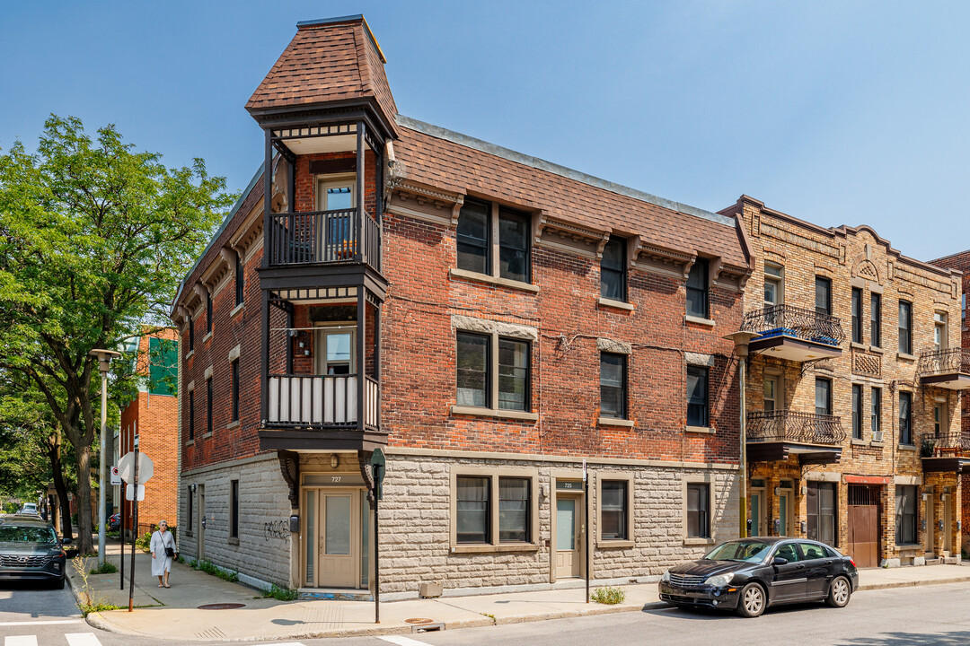 725 Vinet Rue in Montréal, QC - Building Photo
