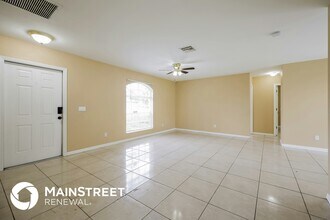 1917 Kester Ave in Lehigh Acres, FL - Building Photo - Building Photo