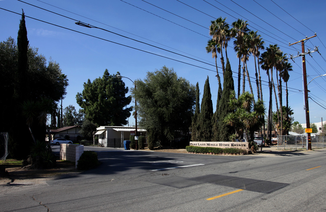 Park Lane Mobile Home Estate in Corona, CA - Building Photo