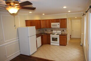 46 W Main St in Rockaway, NJ - Building Photo