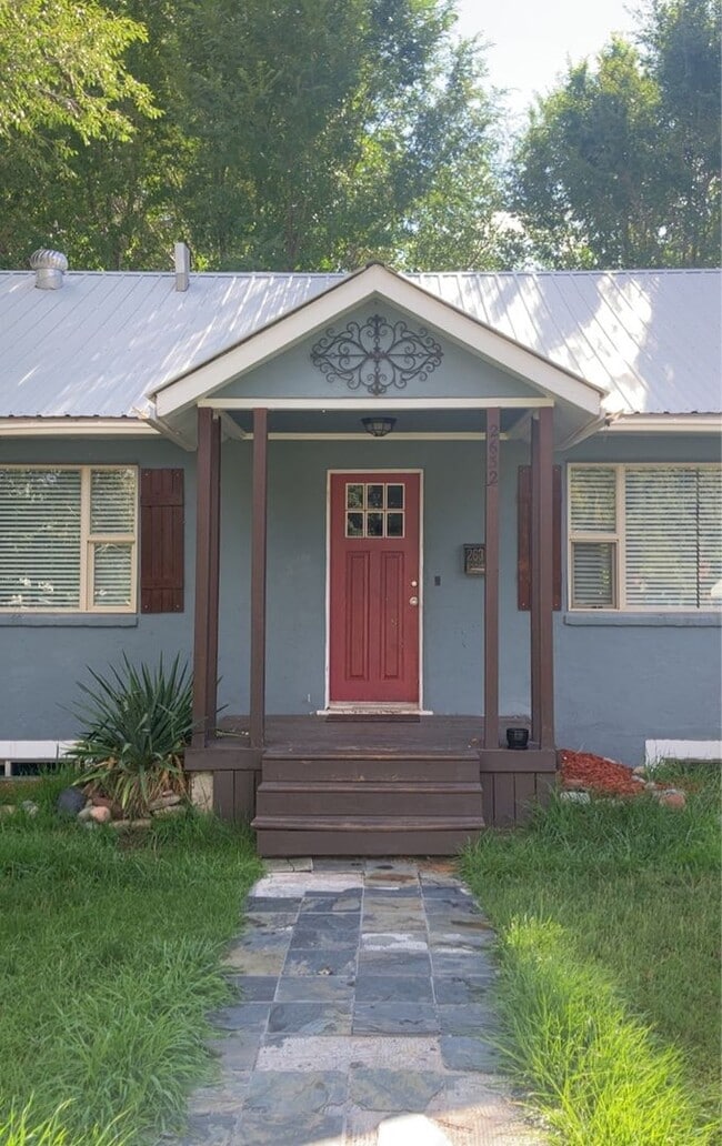 property at 2632 W 2nd Ave