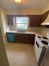 5211 Kimbark Woods Dr in Memphis, TN - Building Photo - Building Photo