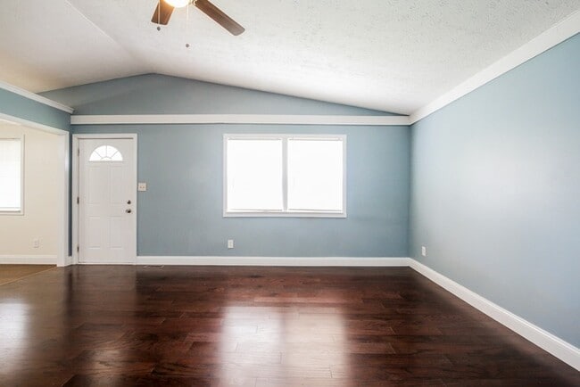 5207 Antigua Trail in Indianapolis, IN - Building Photo - Building Photo