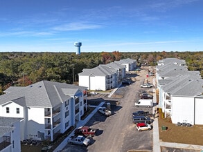 Current Apartments in Biloxi, MS - Building Photo - Building Photo