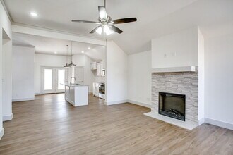 811 North 4th Street in Wolfforth, TX - Building Photo - Building Photo