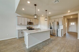 303 Rainmaker Ln in Bastrop, TX - Building Photo - Building Photo