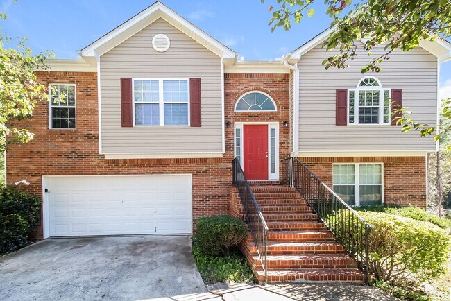 1236 Quiet Arbor Ct in Lithonia, GA - Foto de edificio - Building Photo