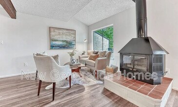 4552 Castlepoint Dr in Colorado Springs, CO - Building Photo - Building Photo