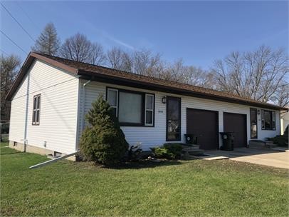 1407 Robin Rd