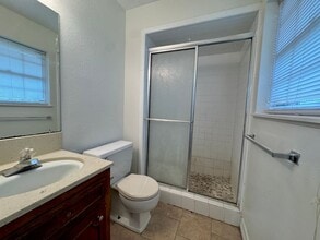 4211 Lotus Dr in Texarkana, TX - Building Photo - Building Photo