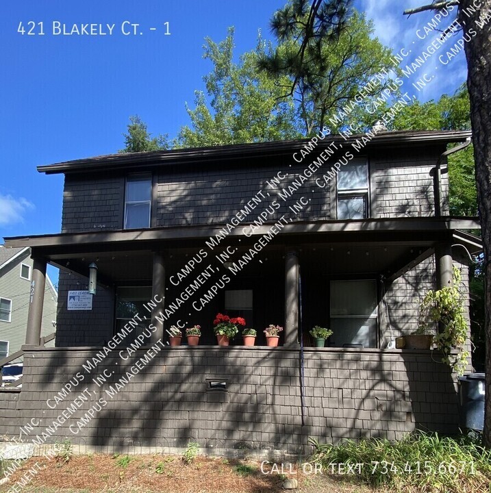 421 Blakely Ct in Ann Arbor, MI - Building Photo