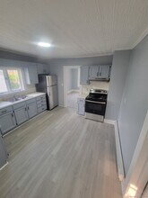 77 Lewis St in Torrington, CT - Building Photo - Building Photo