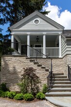 113 Marryat Rd in Trout Valley, IL - Foto de edificio - Building Photo