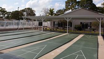 Arbor Terrace RV Resort in Bradenton, FL - Foto de edificio - Building Photo