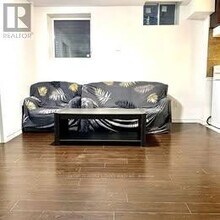 40 Palm Tree Rd in Brampton, ON - Building Photo - Building Photo