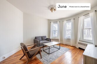 52 Crescent Ave in Boston, MA - Building Photo - Building Photo
