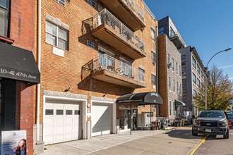 1043 47th Ave in Long Island City, NY - Building Photo - Building Photo