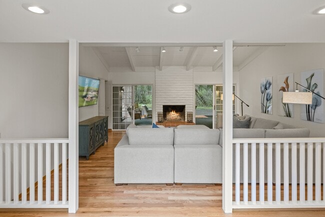 property at 93 Boronda Rd