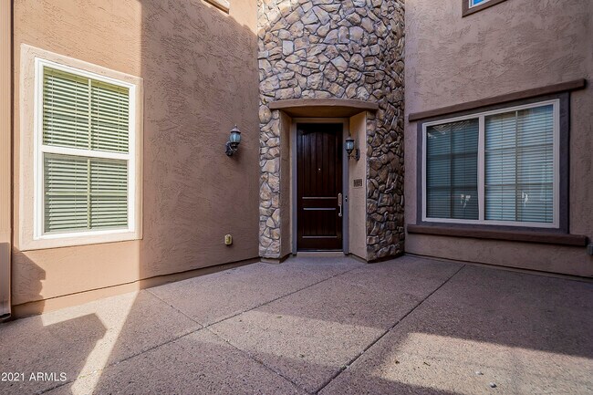 3921 E Melinda Dr in Phoenix, AZ - Building Photo - Building Photo