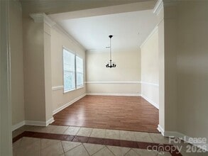 9315 Rosalyn Glen Rd in Cornelius, NC - Building Photo - Building Photo