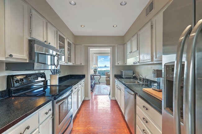 property at 238 Broad St
