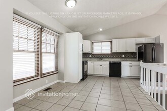 17341 E Wagontrail Pkwy in Aurora, CO - Building Photo - Building Photo
