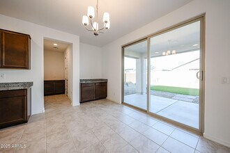 14744 W Cottontail Ln in Surprise, AZ - Building Photo - Building Photo