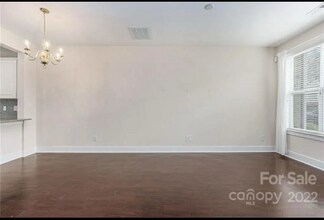 1614 Pat Garrett St in Charlotte, NC - Building Photo - Building Photo