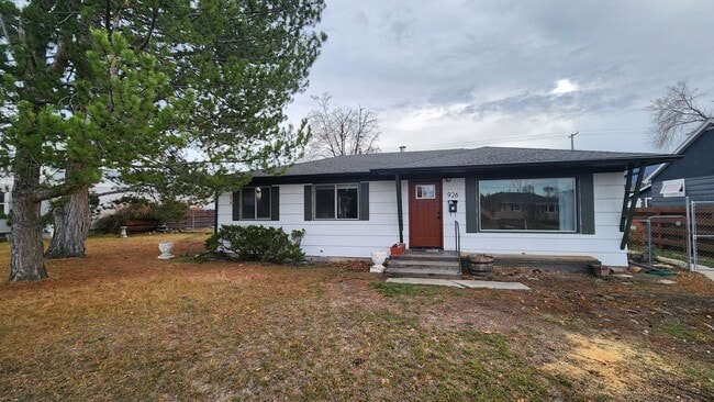 property at 926 Longstaff St