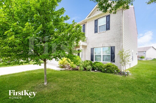 1242 Littlefield Dr in Greenwood, IN - Building Photo - Building Photo