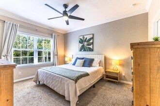 23550 Alamanda Dr in Bonita Springs, FL - Building Photo - Building Photo