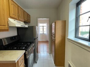 79 Sutherland Rd in Boston, MA - Building Photo - Building Photo
