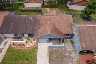 163 Clear Lake Cir in Sanford, FL - Building Photo - Building Photo