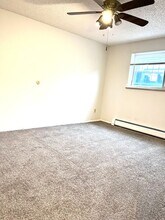 Simms Street 6155 in Arvada, CO - Building Photo - Interior Photo