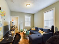 173 Tremont St, Unit #1 in Somerville, MA - Building Photo - Building Photo