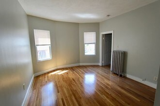 109 Pleasant St-Unit -1 in Boston, MA - Building Photo - Building Photo